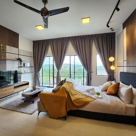Taman Equine Comfy Studio#Greenery View#4 Pax#Aeon Mall Seri Kembangan Esterno foto
