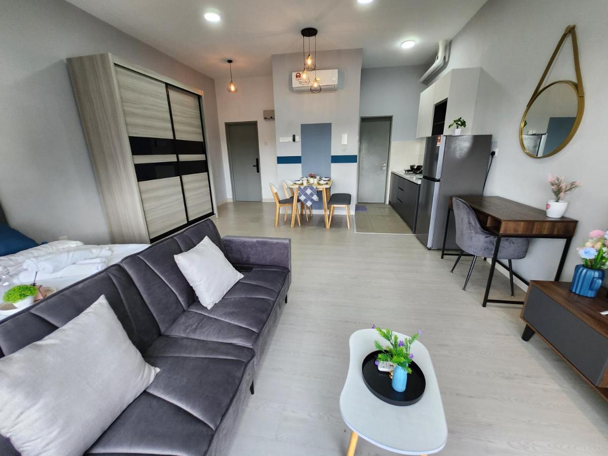 Taman Equine Comfy Studio#Greenery View#4 Pax#Aeon Mall Seri Kembangan Esterno foto